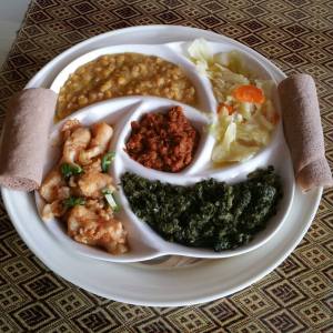 39869323_1932727970120568_3637719669147697152_n